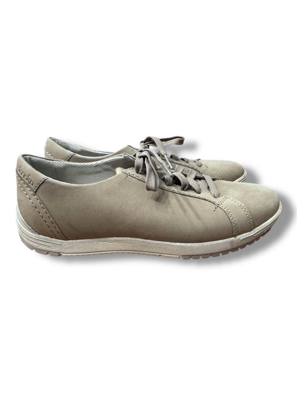 Dansko Leela Sneaker Taupe Brown Nubuck Comfy Athletic Shoe Women’s EU 39 US 8.5